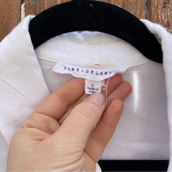 JANE &‎ DELANCEY Women’s White Long Sleeve Button Down Top Size Large - Picture 5 of 11